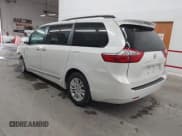 ✅ 2017 Toyota Sienna XLE Auto Access Seat • VIN: 5TDYZ3DC2HS880075 • Lot: 42862717. Listed on IAAI with 130,492 mi. Free auction sales archive from the USA and detailed vehicle history report at DreamBid. Image 3.