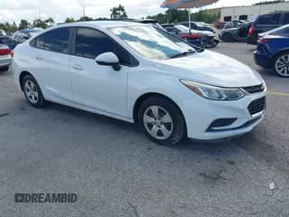 ✅ 2018 Chevrolet Cruze LS • VIN: 1G1BC5SM3J7226600 • Lot: 43367143. Listed on IAAI with 72,497 mi. Free auction sales archive from the USA and detailed vehicle history report at DreamBid. Image 1.