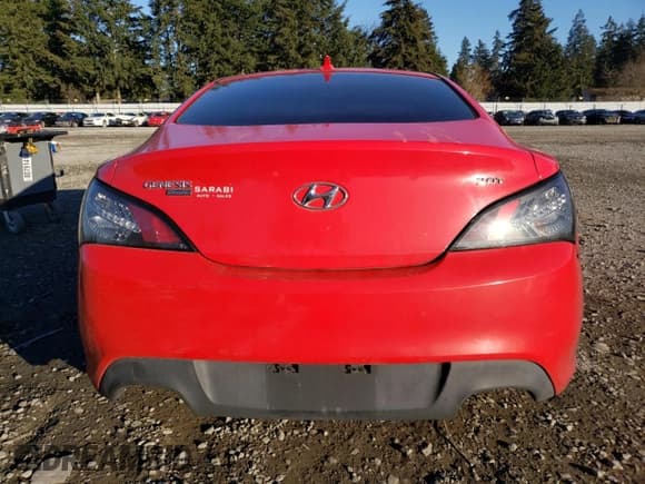 ✅ 2010 Hyundai Genesis Coupe Premium • VIN: KMHHT6KD3AU011125 • Lot: 42946285. Wystawiony na Copart z przebiegiem 111 031 mil. Bezpłatny archiwum sprzedaży aukcyjnych z USA i szczegółowy raport historii pojazdu na DreamBid. Zdjęcie 6.