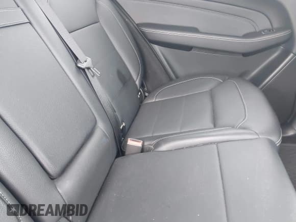 ✅ 2015 Mercedes-Benz M 350 • VIN: 4JGDA5HB1FA506811 • Lot: 42241750. Listed on IAAI with 162,278 mi. Free auction sales archive from the USA and detailed vehicle history report at DreamBid. Image 8.