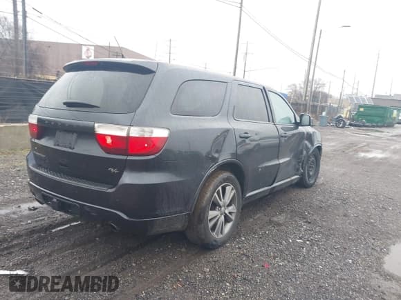 ✅ 2013 Dodge Durango R/T • VIN: 1C4SDHCT3DC671622 • Лот: 41945904. Опубликован ранее на IAAI с пробегом 237 820 миль. Бесплатный доступ к архиву аукционных продаж из США и подробный отчёт об истории автомобиля на DreamBid. Изображение 4.