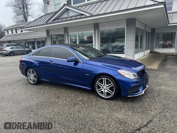 ✅ 2017 Mercedes-Benz E 400 • VIN: WDDKJ6HB8HF353602 • Lot: 65281995. Wystawiony na Copart z przebiegiem 148 972 mil. Bezpłatny archiwum sprzedaży aukcyjnych z USA i szczegółowy raport historii pojazdu na DreamBid. Zdjęcie 1.