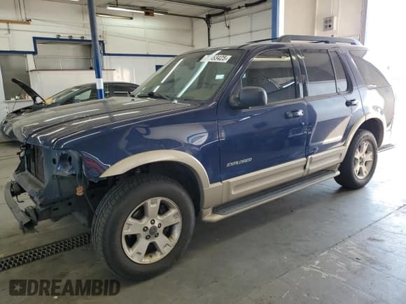 ✅ 2005 Ford Explorer Eddie Bauer • VIN: 1FMDU64K25UB54404 • Lot: 70653425. Listed on Copart with 91,884 mi. Free auction sales archive from the USA and detailed vehicle history report at DreamBid. Image 1.