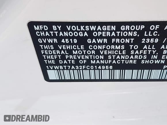 ✅ 2015 Volkswagen Passat SE • VIN: 1VWBT7A32FC014956 • Lot: 43191900. Listed on IAAI with 72,000 mi. Free auction sales archive from the USA and detailed vehicle history report at DreamBid. Image 9.
