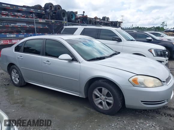 ✅ 2014 Chevrolet Impala LS • VIN: 2G1WA5E35E1109940 • Lot: 42925986. Wystawiony na IAAI z przebiegiem 202 956 mil. Bezpłatny archiwum sprzedaży aukcyjnych z USA i szczegółowy raport historii pojazdu na DreamBid. Zdjęcie 13.