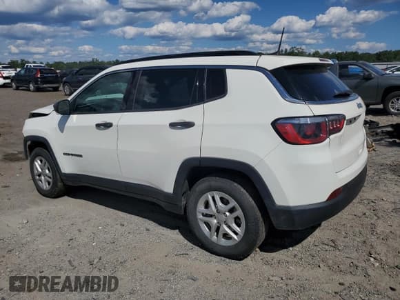 ✅ 2019 Jeep Compass Sport • VIN: 3C4NJCAB9KT614149 • Lot: 70620315. Wystawiony na Copart z przebiegiem 106 326 mil. Bezpłatny archiwum sprzedaży aukcyjnych z USA i szczegółowy raport historii pojazdu na DreamBid. Zdjęcie 2.