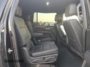 ✅ 2021 Chevrolet Suburban Z71 • VIN: 1GNSKDKD2MR450431 • Lot: 90513745. Listed on Copart with 93,897 mi. Free auction sales archive from the USA and detailed vehicle history report at DreamBid. Image 11.