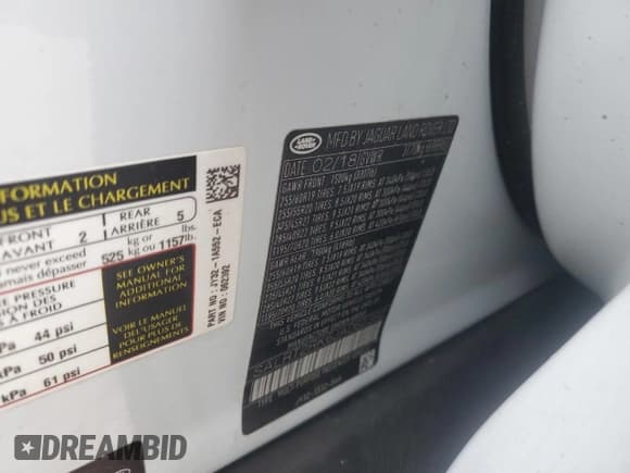 ✅ 2018 Land Rover Discovery HSE Luxury • VIN: SALRT2RK6JA062392 • Lot: 43828955. Listed on Copart with 145,944 mi. Free auction sales archive from the USA and detailed vehicle history report at DreamBid. Image 13.