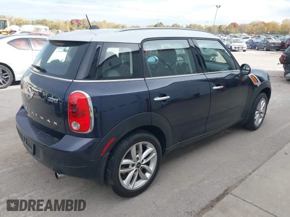 ✅ 2014 MINI Countryman • VIN: WMWZB3C54EWR37851 • Лот: 43606452. Опубликован ранее на IAAI с пробегом 80 609 миль. Бесплатный доступ к архиву аукционных продаж из США и подробный отчёт об истории автомобиля на DreamBid. Изображение 4.