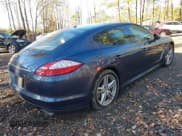 ✅ 2011 Porsche Panamera • VIN: WP0AA2A74BL010234 • Lot: 43715322. Wystawiony na IAAI z przebiegiem 227 410 mil. Bezpłatny archiwum sprzedaży aukcyjnych z USA i szczegółowy raport historii pojazdu na DreamBid. Zdjęcie 4.