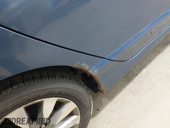 ✅ 2010 Honda Civic EX-L • VIN: 2HGFA1F98AH550631 • Lot: 43291038. Listed on IAAI with 121,732 mi. Free auction sales archive from the USA and detailed vehicle history report at DreamBid. Image 15.