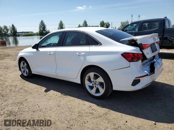 ✅ 2022 Audi A3 • VIN: WAUGUCGY6NA104068 • Лот: 66353385. Опубликован ранее на Copart с пробегом 35 894 миль. Бесплатный доступ к архиву аукционных продаж из США и подробный отчёт об истории автомобиля на DreamBid. Изображение 2.