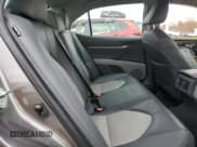 ✅ 2020 Toyota Camry Hybrid XLE • VIN: 4T1F31AK8LU537490 • Лот: 91484975. Опубликован ранее на Copart с пробегом 41 789 миль. Бесплатный доступ к архиву аукционных продаж из США и подробный отчёт об истории автомобиля на DreamBid. Изображение 10.