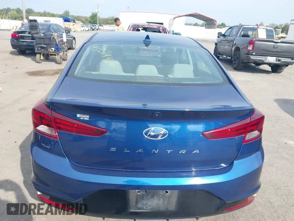✅ 2020 Hyundai Elantra SEL • VIN: 5NPD84LF7LH631238 • Лот: 43279406. Опубликован ранее на IAAI с пробегом 80 450 миль. Бесплатный доступ к архиву аукционных продаж из США и подробный отчёт об истории автомобиля на DreamBid. Изображение 16.