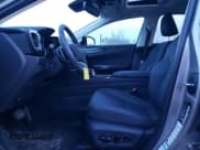 ✅ 2022 Lexus NX 350h Premium • VIN: 2T2GKCEZ3NC001671 • Lot: 72226562. Wystawiony na Copart z przebiegiem 10 602 mil. Bezpłatny archiwum sprzedaży aukcyjnych z USA i szczegółowy raport historii pojazdu na DreamBid. Zdjęcie 7.