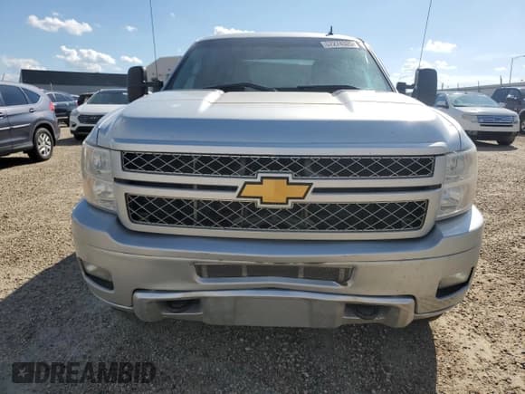 ✅ 2014 Chevrolet Silverado 2500HD LT • VIN: 1GC1KXCG6EF104674 • Лот: 67274325. Опубликован ранее на Copart с пробегом 364 261 миль. Бесплатный доступ к архиву аукционных продаж из США и подробный отчёт об истории автомобиля на DreamBid. Изображение 5.
