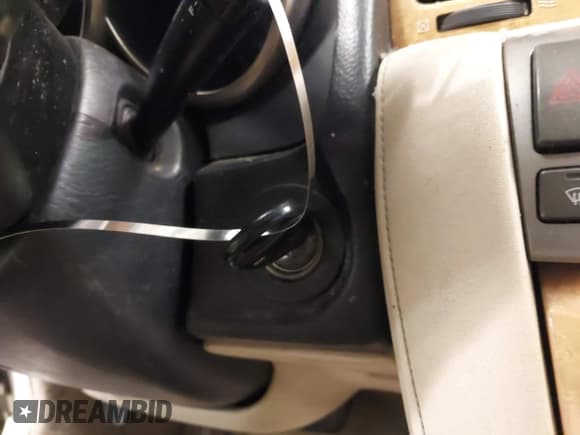 ✅ 2002 Lexus SC 430 • VIN: JTHFN48Y320027045 • Лот: 41681700. Опубликован ранее на IAAI с пробегом 167 108 миль. Бесплатный доступ к архиву аукционных продаж из США и подробный отчёт об истории автомобиля на DreamBid. Изображение 11.