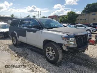 ✅ 2018 Chevrolet Suburban LT • VIN: 1GNSKHKC2JR356656 • Lot: 71422214. Wystawiony na Copart z przebiegiem 58 970 mil. Bezpłatny archiwum sprzedaży aukcyjnych z USA i szczegółowy raport historii pojazdu na DreamBid. Zdjęcie 4.