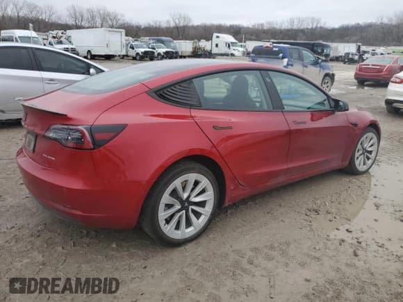 ✅ 2021 Tesla Model 3 Long Range • VIN: 5YJ3E1EB7MF079737 • Lot: 87275824. Wystawiony na Copart z przebiegiem 31 380 mil. Bezpłatny archiwum sprzedaży aukcyjnych z USA i szczegółowy raport historii pojazdu na DreamBid. Zdjęcie 3.