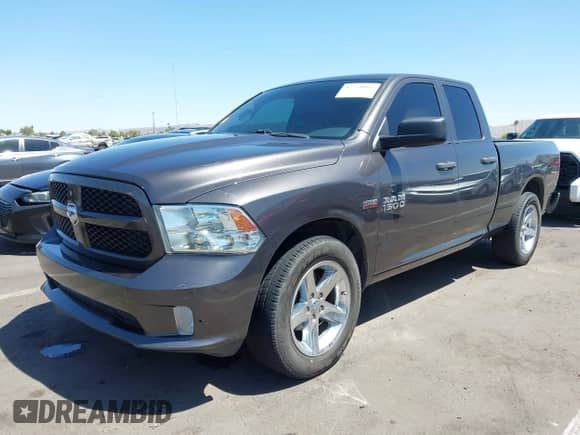 2018 Ram 1500 Tradesman z VIN 1C6RR6FT2JS211344, wystawiony jako IAAI lot #42258895 z przebiegiem 174 042 mil mil oraz . Historia ofert i sprzedaży dostępna na DreamBid. Obrazek 17.