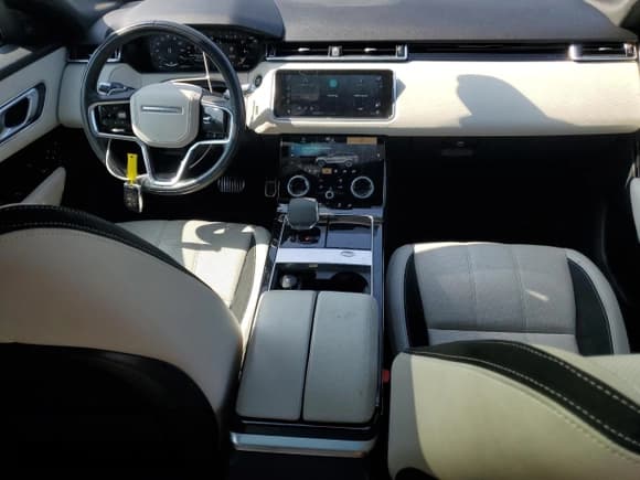 ✅ 2021 Land Rover Range Rover Velar R-Dynamic S • VIN: SALYT2EX1MA317323 • Лот: 62687155. Опубликован ранее на Copart с пробегом 40 075 миль. Бесплатный доступ к архиву аукционных продаж из США и подробный отчёт об истории автомобиля на DreamBid. Изображение 8.