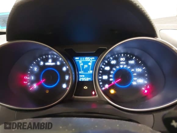 ✅ 2016 Hyundai Veloster • VIN: KMHTC6AD8GU267667 • Lot: 41299197. Wystawiony na IAAI z przebiegiem 111 954 mil. Bezpłatny archiwum sprzedaży aukcyjnych z USA i szczegółowy raport historii pojazdu na DreamBid. Zdjęcie 7.