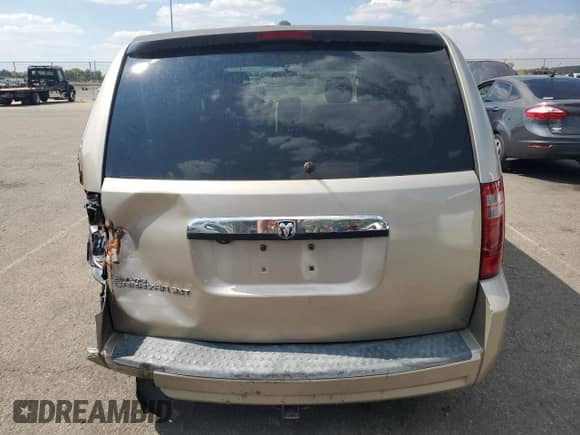 2008 Dodge Grand Caravan SXT with VIN 1D8HN54P98B189564, listed as a Copart auction lot 81112745 with 200,557 mi miles and Salvage title. Bid and sale history available at DreamBid. Image 6.