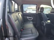 ✅ 2019 Nissan Titan Pro-4X • VIN: 1N6AA1E50KN523906 • Lot: 81147745. Wystawiony na Copart z przebiegiem 73 146 mil. Bezpłatny archiwum sprzedaży aukcyjnych z USA i szczegółowy raport historii pojazdu na DreamBid. Zdjęcie 10.