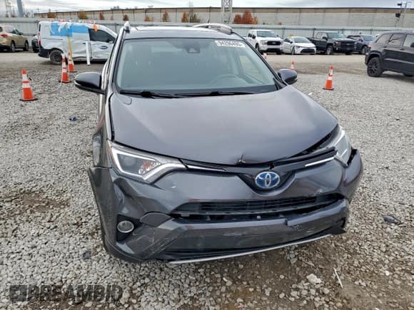 ✅ 2017 Toyota RAV4 XLE • VIN: JTMRJREV8HD142470 • Лот: 94296495. Опубликован ранее на Copart с пробегом 133 798 миль. Бесплатный доступ к архиву аукционных продаж из США и подробный отчёт об истории автомобиля на DreamBid. Изображение 5.
