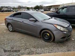 ✅ 2011 Hyundai Sonata GLS • VIN: 5NPEB4AC7BH140391 • Lot: 45753064. Listed on Copart with 119,443 mi. Free auction sales archive from the USA and detailed vehicle history report at DreamBid. Image 4.