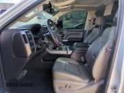 ✅ 2015 Chevrolet Silverado 2500HD LTZ • VIN: 1GC1KWE87FF106595 • Лот: 50557155. Опубликован ранее на Copart с пробегом 158 001 миль. Бесплатный доступ к архиву аукционных продаж из США и подробный отчёт об истории автомобиля на DreamBid. Изображение 7.