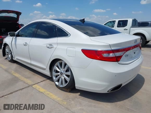 ✅ 2014 Hyundai Azera Limited • VIN: KMHFH4JG1EA379285 • Lot: 42897559. Listed on IAAI with 66,862 mi. Free auction sales archive from the USA and detailed vehicle history report at DreamBid. Image 3.