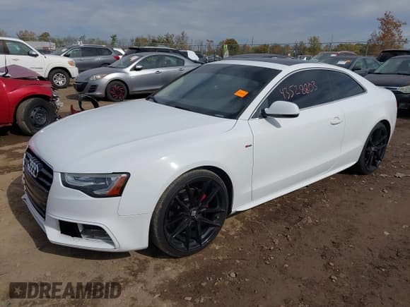 ✅ 2016 Audi A5 Premium • VIN: WAUD2AFR6GA002117 • Лот: 43528803. Опубликован ранее на IAAI с пробегом 147 932 миль. Бесплатный доступ к архиву аукционных продаж из США и подробный отчёт об истории автомобиля на DreamBid. Изображение 19.