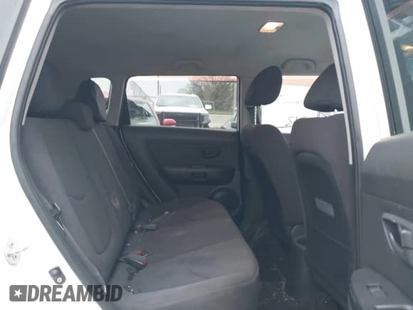 ✅ 2013 Kia Soul • VIN: KNDJT2A51D7549267 • Lot: 43648212. Listed on IAAI with 263,777 mi. Free auction sales archive from the USA and detailed vehicle history report at DreamBid. Image 8.