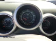 ✅ 2004 Honda Element EX • VIN: 5J6YH18594L001132 • Lot: 83769515. Listed on Copart with 215,788 mi. Free auction sales archive from the USA and detailed vehicle history report at DreamBid. Image 9.