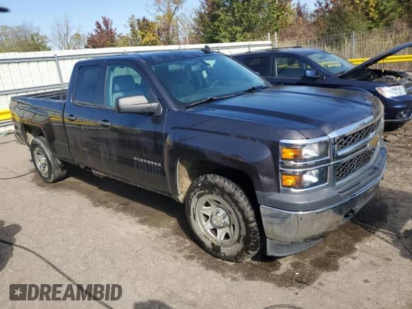 2015 Chevrolet Silverado 1500 Work Truck z VIN 1GCVKPEH2FZ338186, wystawiony jako Copart lot #86614035 z przebiegiem 108 997 mil mil oraz Czysty tytuł • Clean title. Historia ofert i sprzedaży dostępna na DreamBid. Obrazek 4.