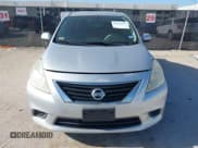 ✅ 2013 Nissan Versa S • VIN: 3N1CN7AP9DL848893 • Lot: 42856506. Wystawiony na IAAI z przebiegiem 156 240 mil. Bezpłatny archiwum sprzedaży aukcyjnych z USA i szczegółowy raport historii pojazdu na DreamBid. Zdjęcie 6.
