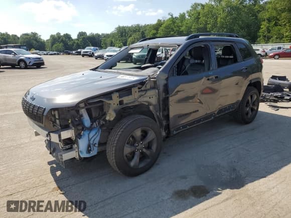 ✅ 2019 Jeep Cherokee Altitude • VIN: 1C4PJMLN4KD293438 • Lot: 66117875. Wystawiony na Copart z przebiegiem 74 019 mil. Bezpłatny archiwum sprzedaży aukcyjnych z USA i szczegółowy raport historii pojazdu na DreamBid. Zdjęcie 1.