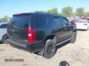 ✅ 2008 Chevrolet Tahoe 3LT • VIN: 1GNFK13068R181528 • Лот: 43303510. Опубликован ранее на IAAI с пробегом 209 573 миль. Бесплатный доступ к архиву аукционных продаж из США и подробный отчёт об истории автомобиля на DreamBid. Изображение 4.