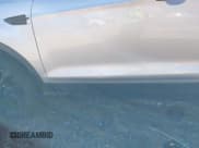 ✅ 2017 Ford Escape SE • VIN: 1FMCU9GD6HUB15734 • Лот: 43553067. Опубликован ранее на IAAI с пробегом 170 014 миль. Бесплатный доступ к архиву аукционных продаж из США и подробный отчёт об истории автомобиля на DreamBid. Изображение 6.