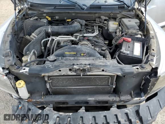 2008 Dodge Dakota z VIN 1D7HW78N58S550147, wystawiony jako Copart lot #58793855 z przebiegiem 126 970 mil mil oraz Szkoda całkowita • Salvage title. Historia ofert i sprzedaży dostępna na DreamBid. Obrazek 11.