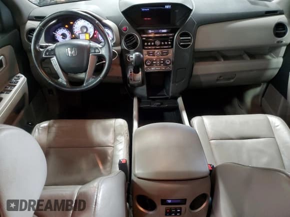 ✅ 2013 Honda Pilot EX-L • VIN: 5FNYF4H58DB019931 • Lot: 85209255. Listed on Copart with 187,419 mi. Free auction sales archive from the USA and detailed vehicle history report at DreamBid. Image 8.