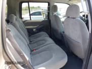 ✅ 2005 Ford Explorer XLT • VIN: 1FMZU73E85ZA17672 • Lot: 42280036. Wystawiony na IAAI z przebiegiem 211 536 mil. Bezpłatny archiwum sprzedaży aukcyjnych z USA i szczegółowy raport historii pojazdu na DreamBid. Zdjęcie 8.