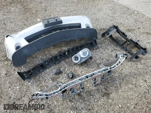 ✅ 2020 Dodge Challenger GT • VIN: 2C3CDZKG1LH106266 • Lot: 86518565. Listed on Copart with 72,185 mi. Free auction sales archive from the USA and detailed vehicle history report at DreamBid. Image 12.