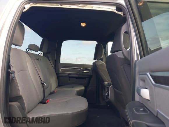 ✅ 2023 Ram 2500 Big Horn • VIN: 3C6UR5DJ5PG539184 • Lot: 43265378. Listed on IAAI with 76,820 mi. Free auction sales archive from the USA and detailed vehicle history report at DreamBid. Image 8.