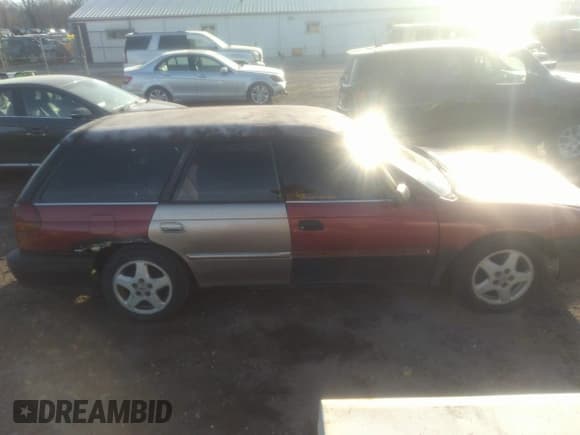 ✅ 1995 Subaru Legacy • VIN: 4S3BK695XS8314716 • Lot: 41345685. Wystawiony na IAAI z przebiegiem Nie podano. Bezpłatny archiwum sprzedaży aukcyjnych z USA i szczegółowy raport historii pojazdu na DreamBid. Zdjęcie 13.