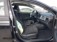 ✅ 2021 Kia Rio S • VIN: 3KPA24AD2ME408231 • Лот: 43515989. Опубликован ранее на IAAI с пробегом 81 469 миль. Бесплатный доступ к архиву аукционных продаж из США и подробный отчёт об истории автомобиля на DreamBid. Изображение 5.