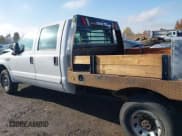 ✅ 2001 Ford F-350 XL • VIN: 1FTSW31S21EA83444 • Лот: 43655944. Опубликован ранее на IAAI с пробегом 193 884 миль. Бесплатный доступ к архиву аукционных продаж из США и подробный отчёт об истории автомобиля на DreamBid. Изображение 14.