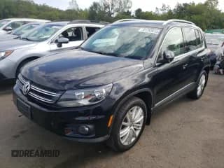 ✅ 2013 Volkswagen Tiguan S • VIN: WVGBV7AX9DW543778 • Lot: 81283815. Wystawiony na Copart z przebiegiem 148 106 mil. Bezpłatny archiwum sprzedaży aukcyjnych z USA i szczegółowy raport historii pojazdu na DreamBid. Zdjęcie 1.