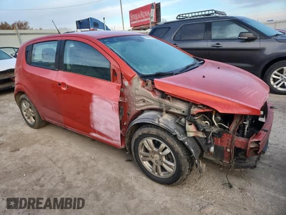 ✅ 2012 Chevrolet Sonic LS • VIN: 1G1JB6SH8C4123524 • Lot: 91393775. Listed on Copart with 126,903 mi. Free auction sales archive from the USA and detailed vehicle history report at DreamBid. Image 4.